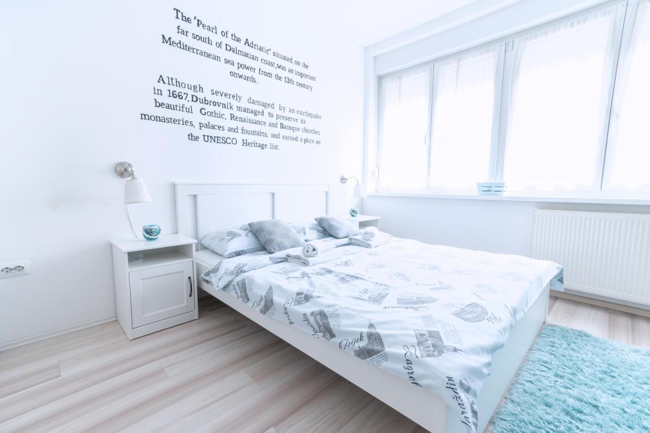 The Dots Hostel Zagreb Bagian luar foto